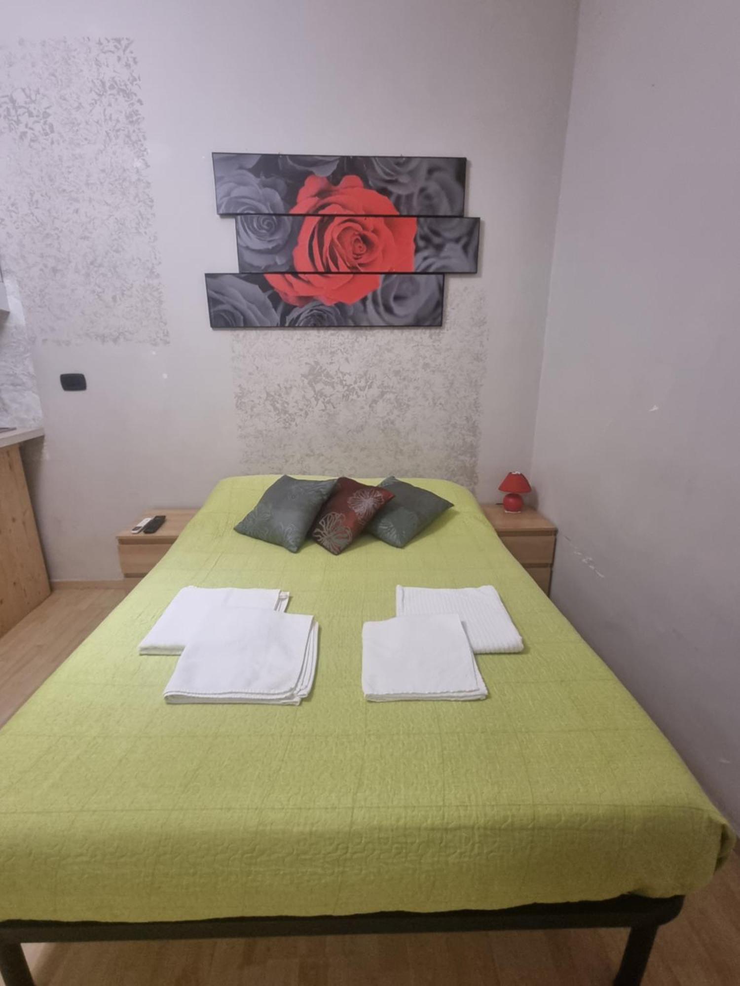 Red Rose Bed & Breakfast Rome Exterior photo